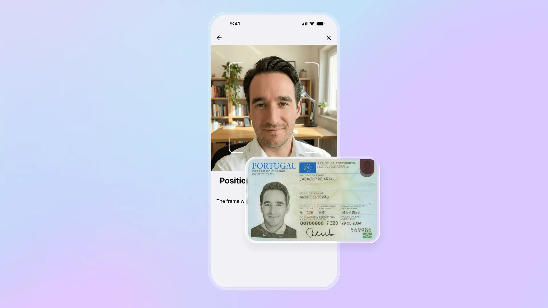 フェイスマッチングの検証画面：セルフィー撮影画面と、比較対象となるポルトガルの身分証（IDカード）が表示されている