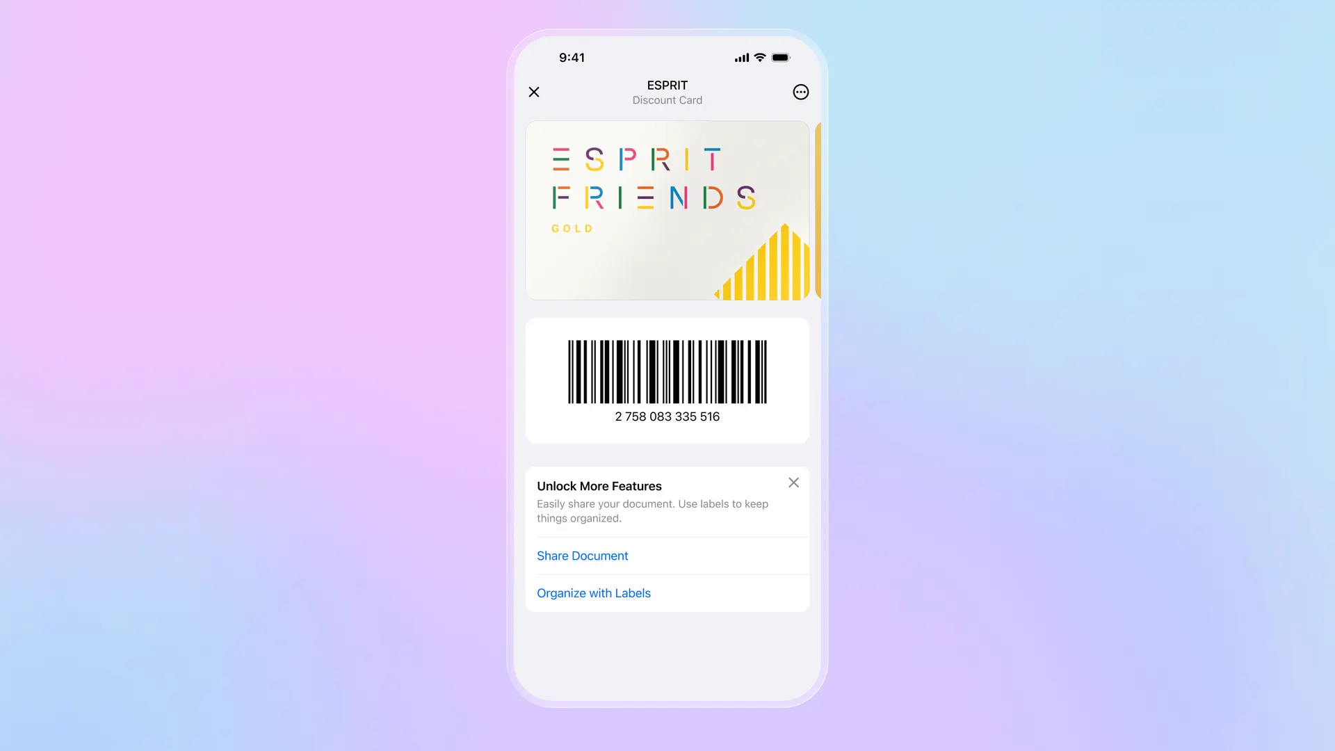 Application Folio affichant une carte avec code-barres prête à être scannée en caisse